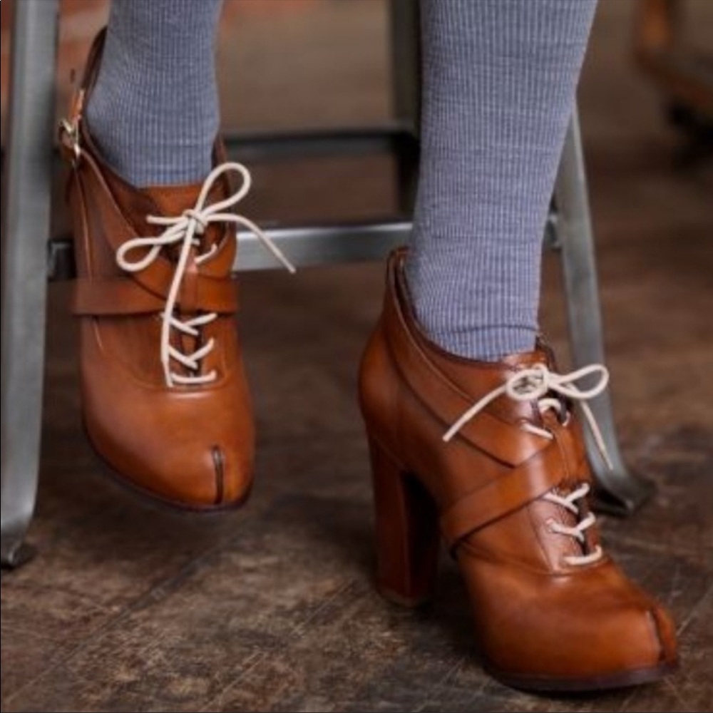 ISO!!!’ Timberland Marge Ox bootie - Picture 1 of 2